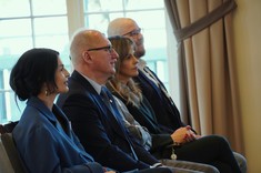 od lewej: dr hab. Karolina Jaklewicz, prof. uczelni, Prorektorka ds. Rozwoju i Integracji Wspólnoty PWr, prof. dr hab. inż. Arkadiusz Wójs, Rektor PWr, dr Dorota Olko, Posłanka na Sejm RP, 