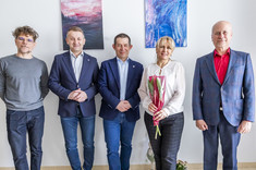 Od lewej: mgr Dominik Orzech, mgr inż. Andrzej Sowa, prof. PRz Bartosz Miller, dr inż. Małgorzata Walczak, prof. Jarosław Sęp